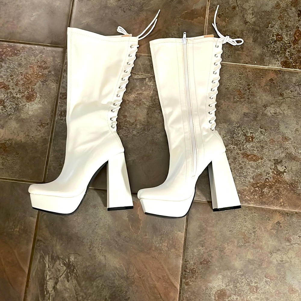 Size 7 platform lace up and zip up boots in a pleather